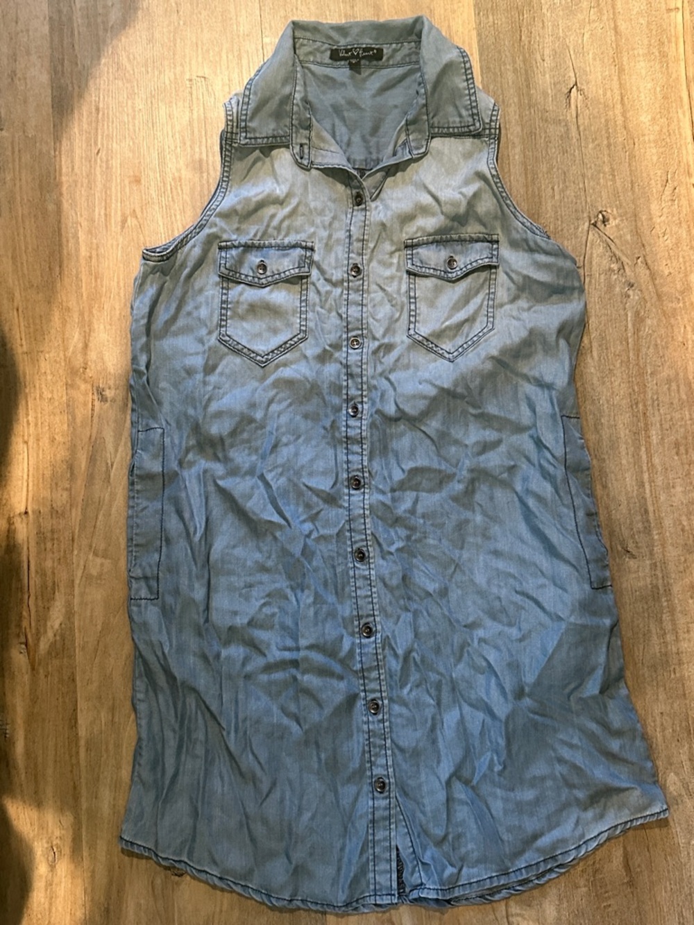 Velvet Heart Light Blue Denim Sleeveless Shirt Dress